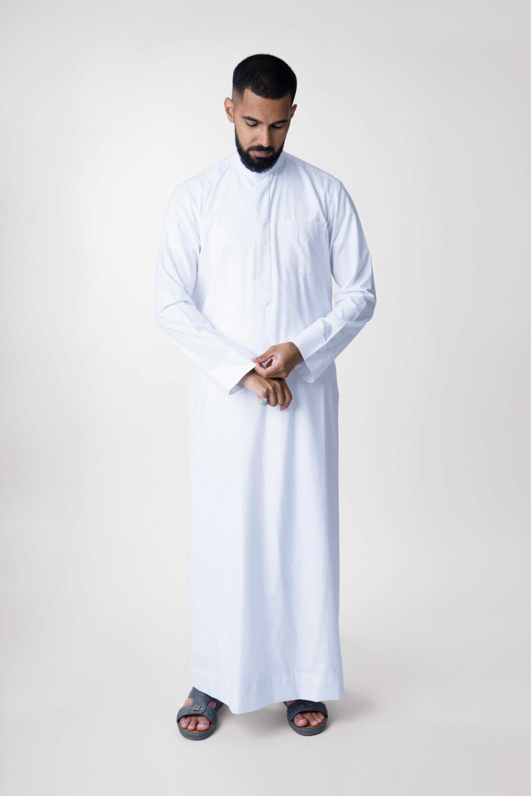 QAMIS SAOUDIEN