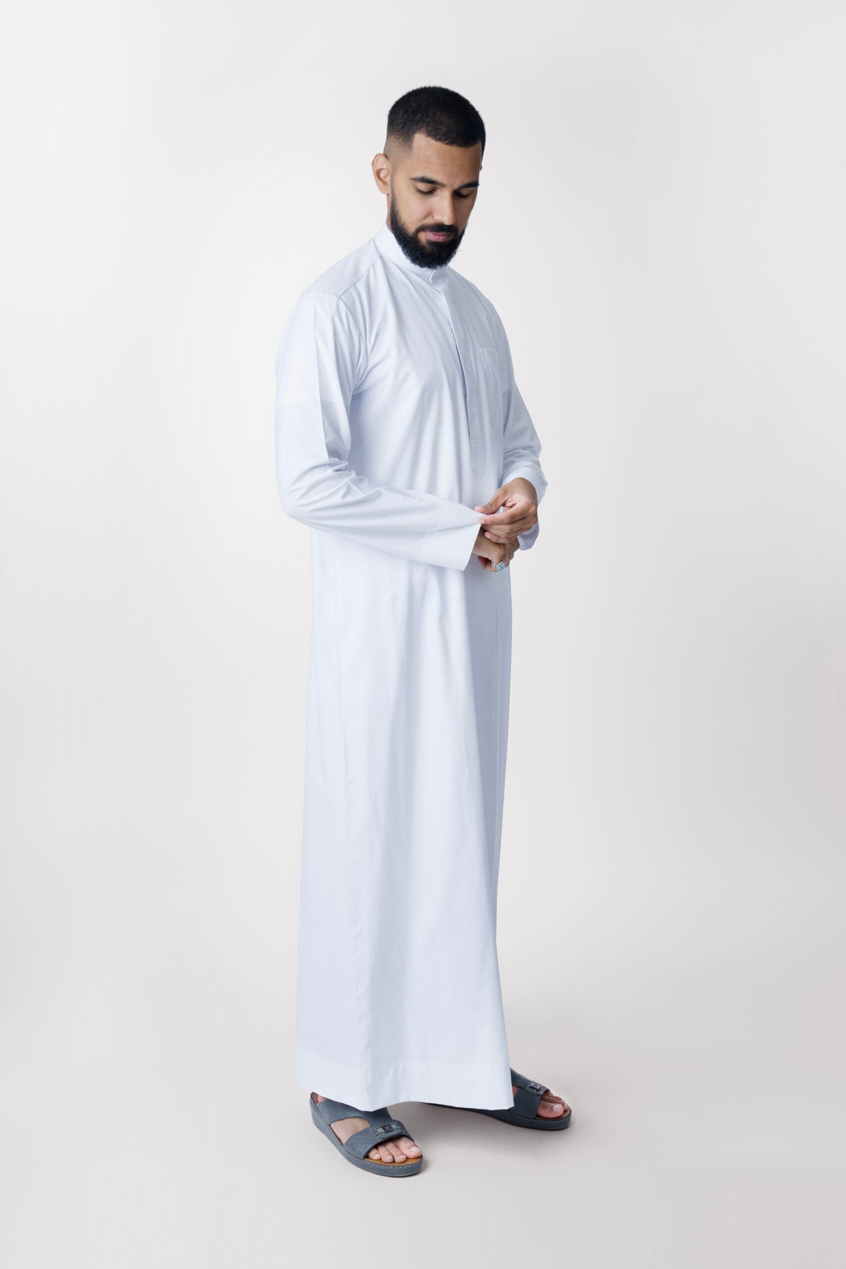 QAMIS SAOUDIEN